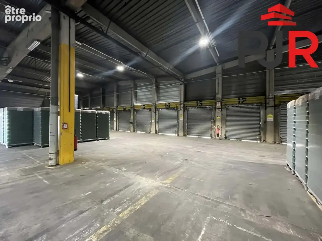 Commerce 7896 m² à Gondreville  - photo 9