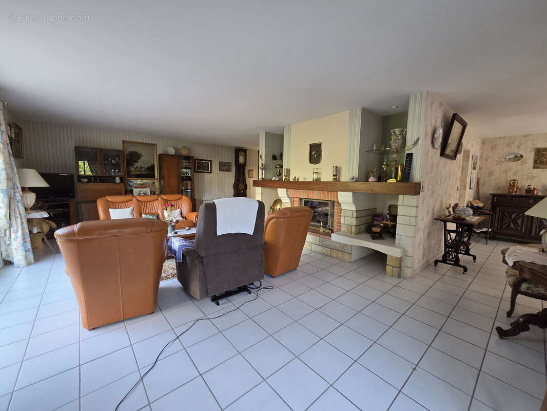 Maison à CASTILLONNES