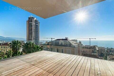 Appartement à BEAUSOLEIL