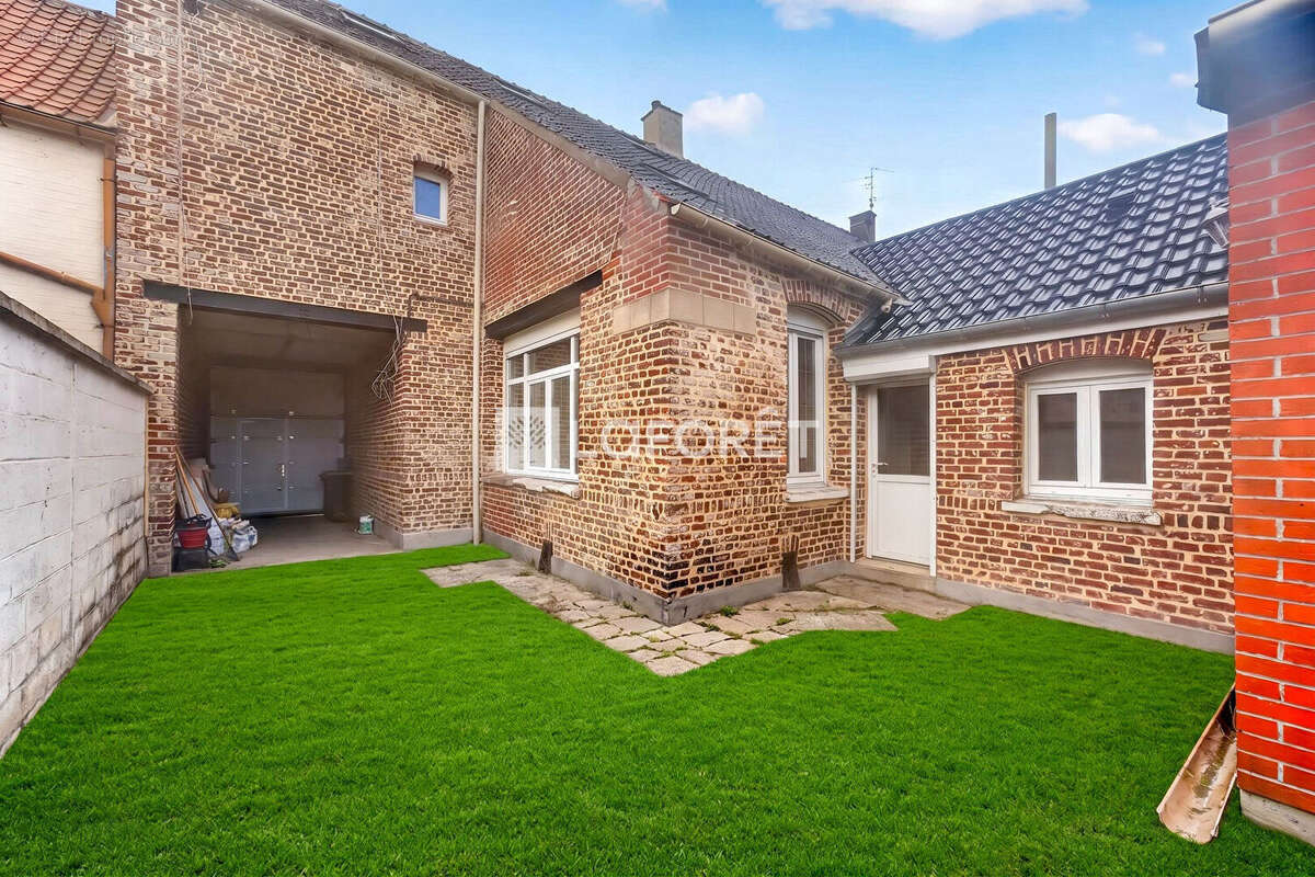 Maison à COURCELLES-LES-LENS