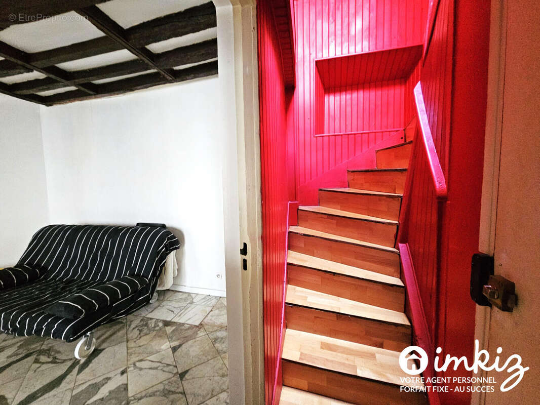 Appartement à PARIS-18E