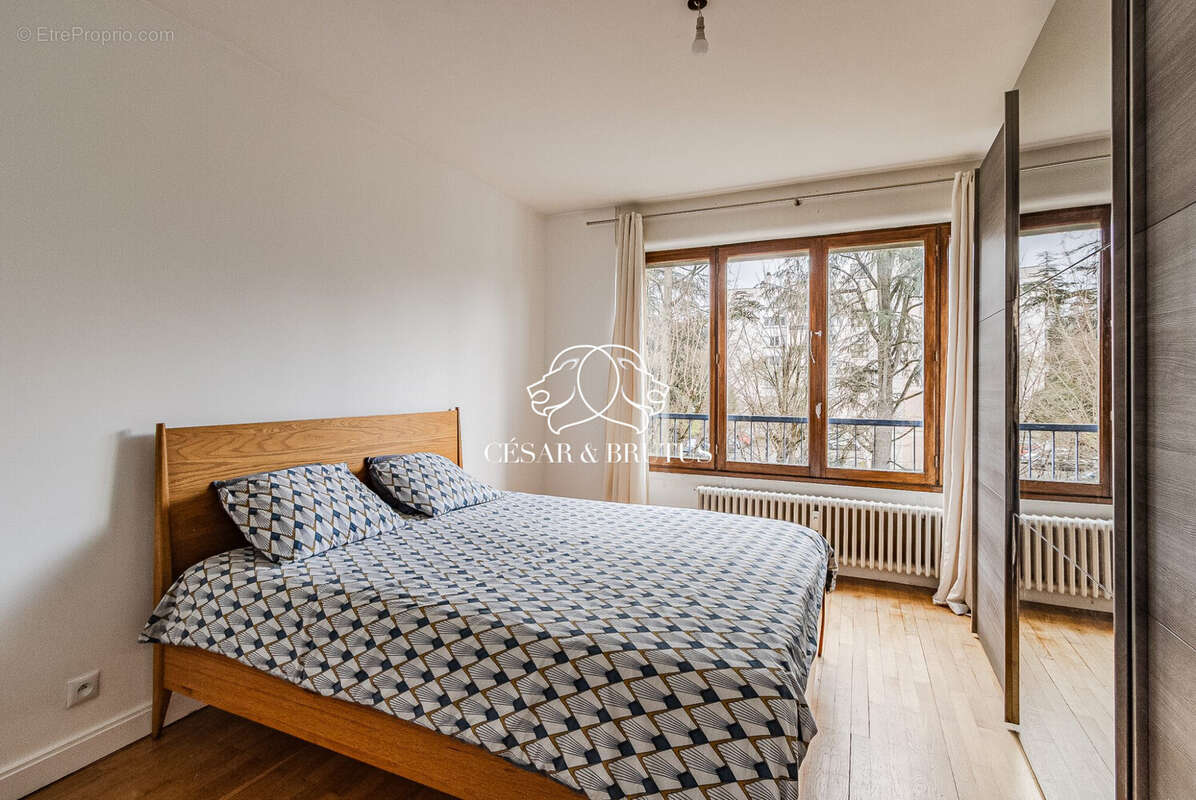 Appartement à TASSIN-LA-DEMI-LUNE