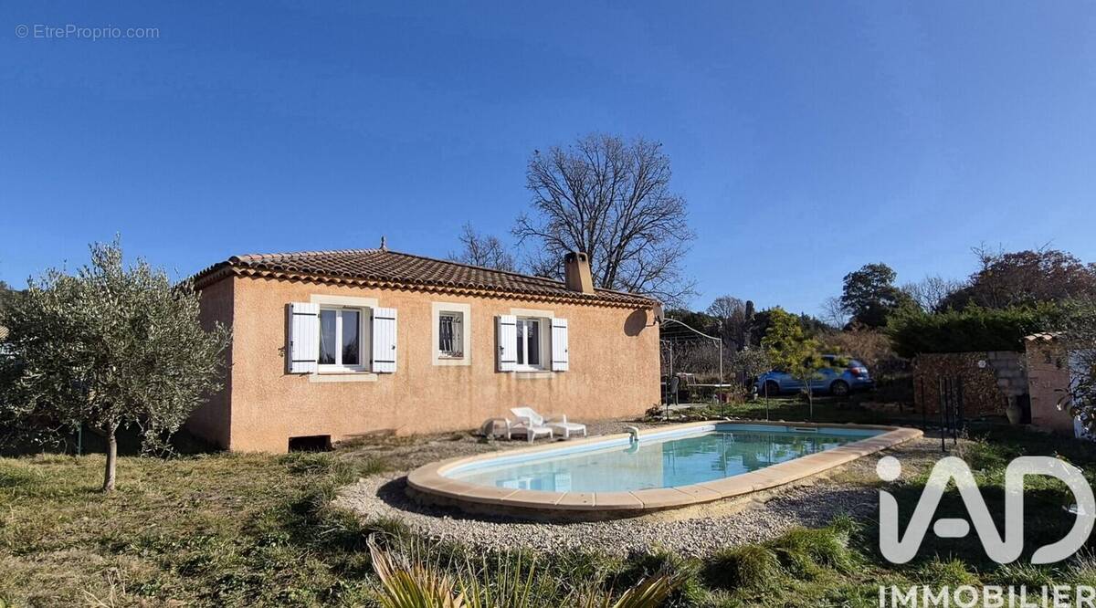 Photo 1 - Maison à REGUSSE