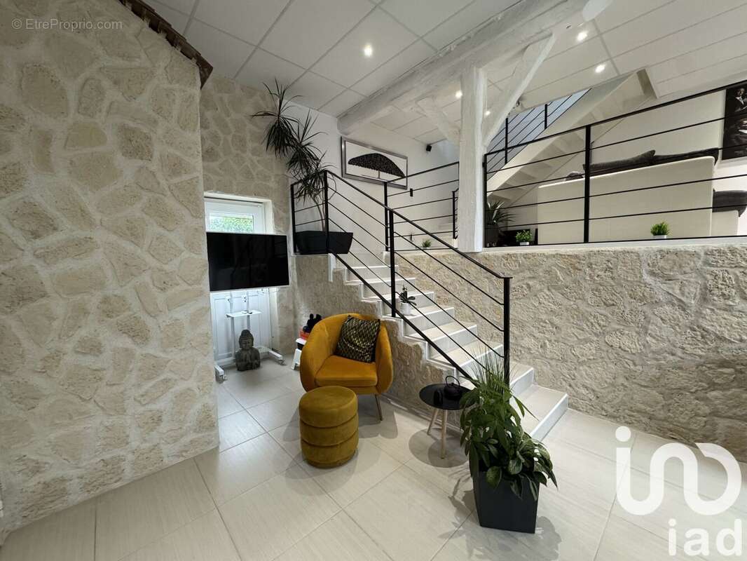 Photo 9 - Maison à VILLENEUVE-SUR-YONNE