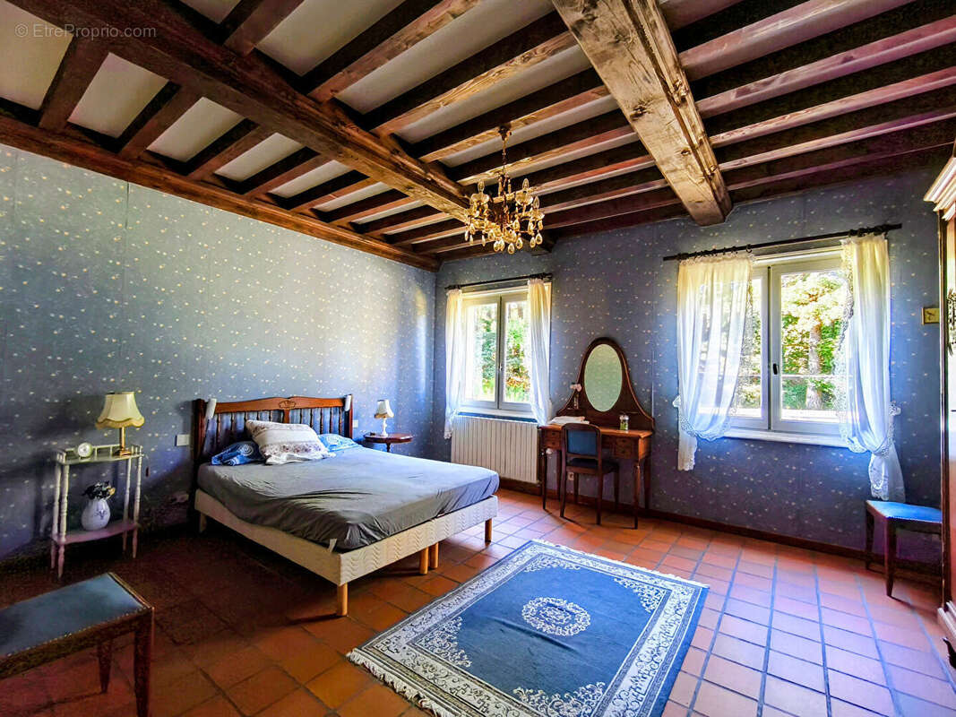 Maison à CHASPINHAC