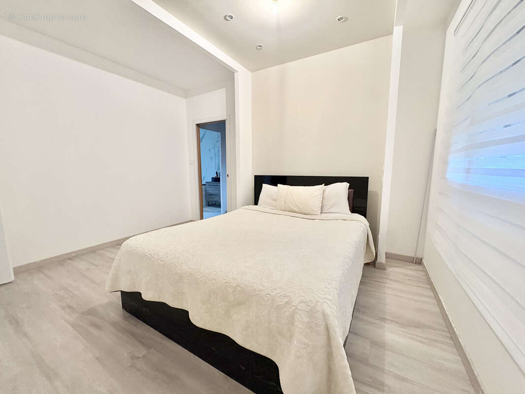 Maison à TERRASSON-LAVILLEDIEU