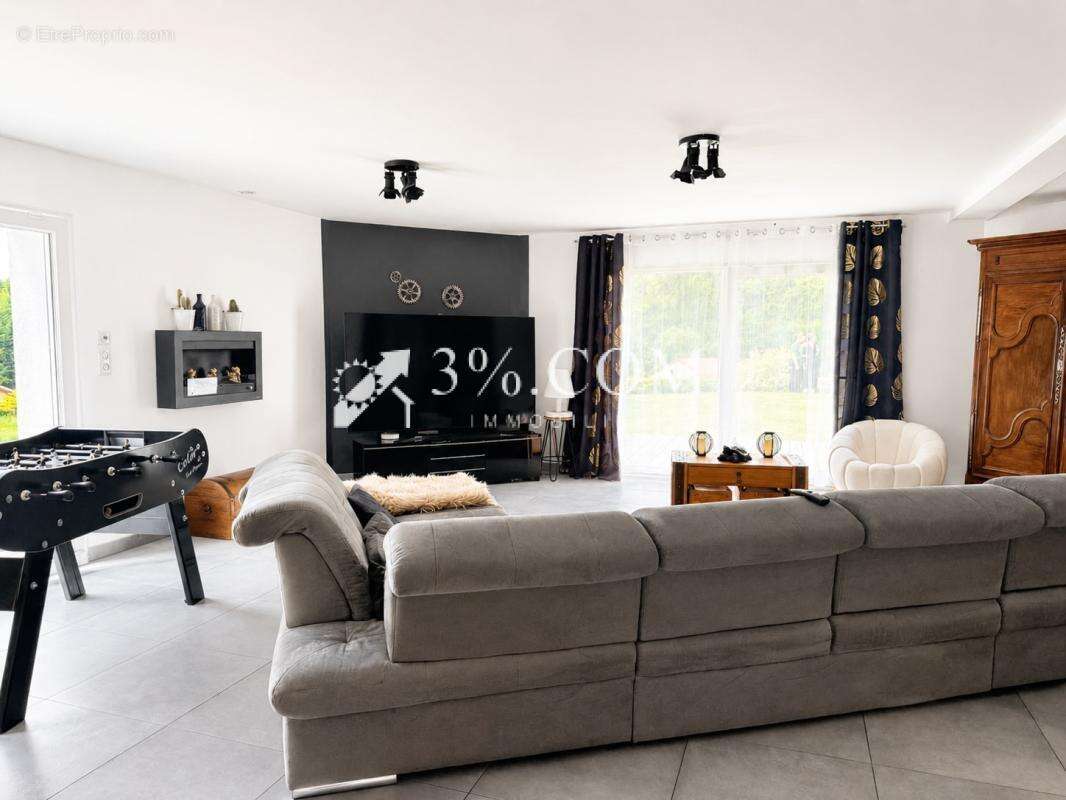 Maison à HADOL