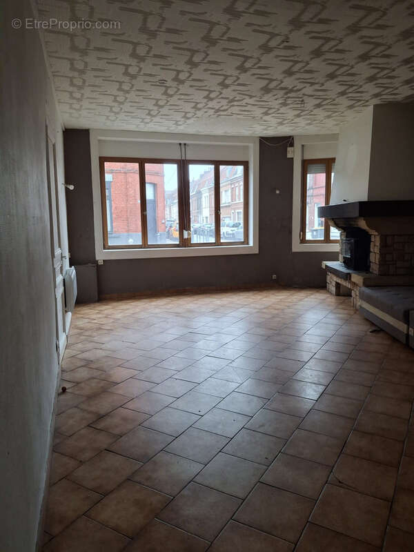 Maison à LEZENNES
