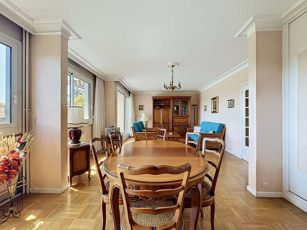 Appartement à LYON-5E