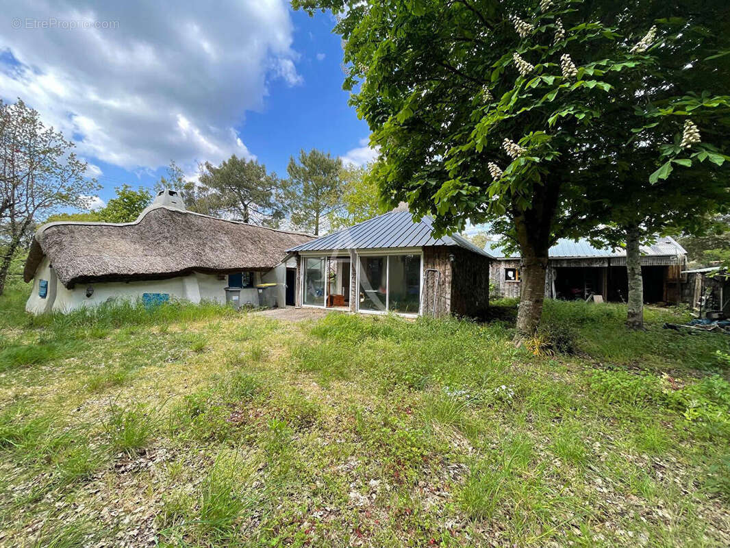 Maison à SAINT-HILAIRE-DE-RIEZ