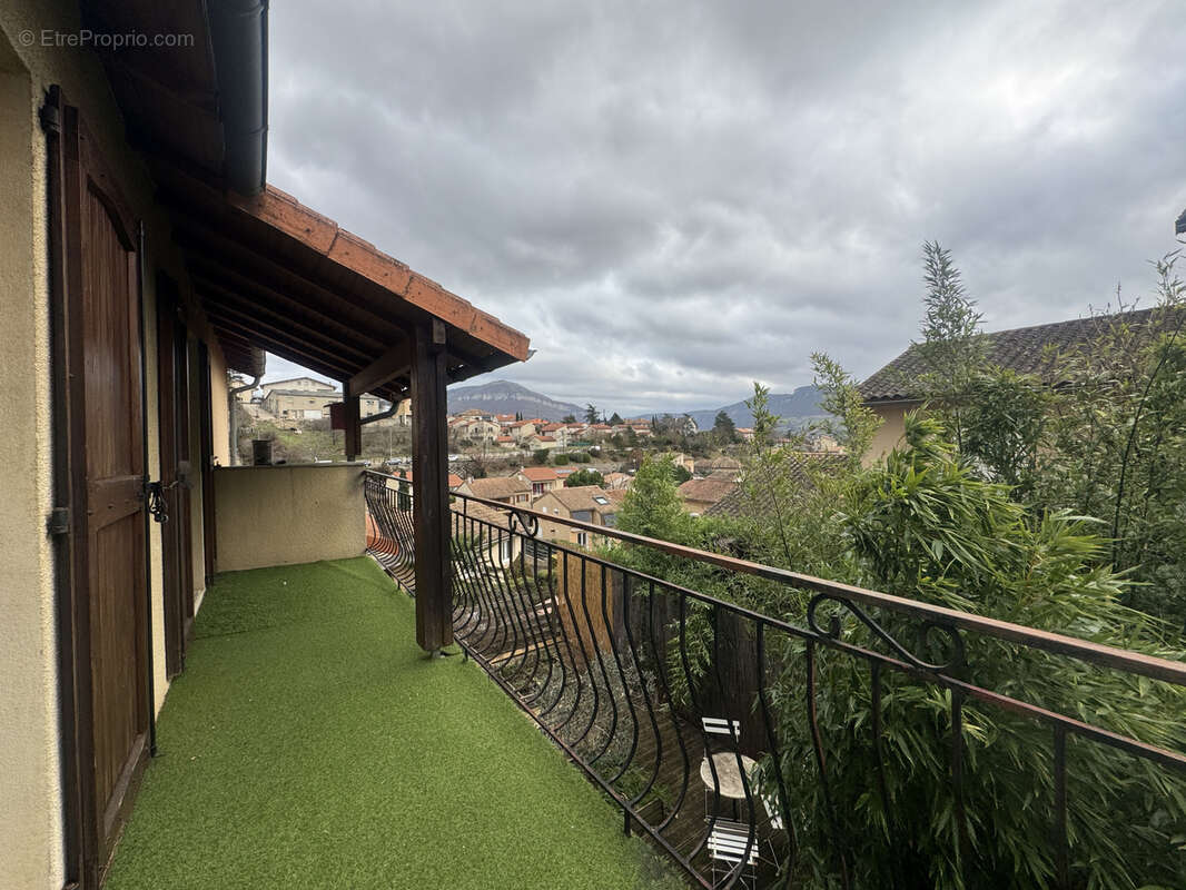 Maison f7 150 m2 sur terrain de 460 m2 - photo 10