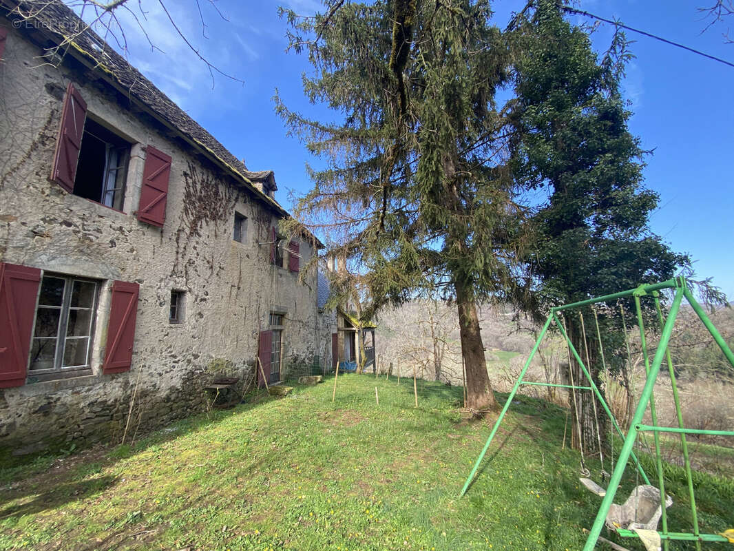 Maison à ARGENTAT