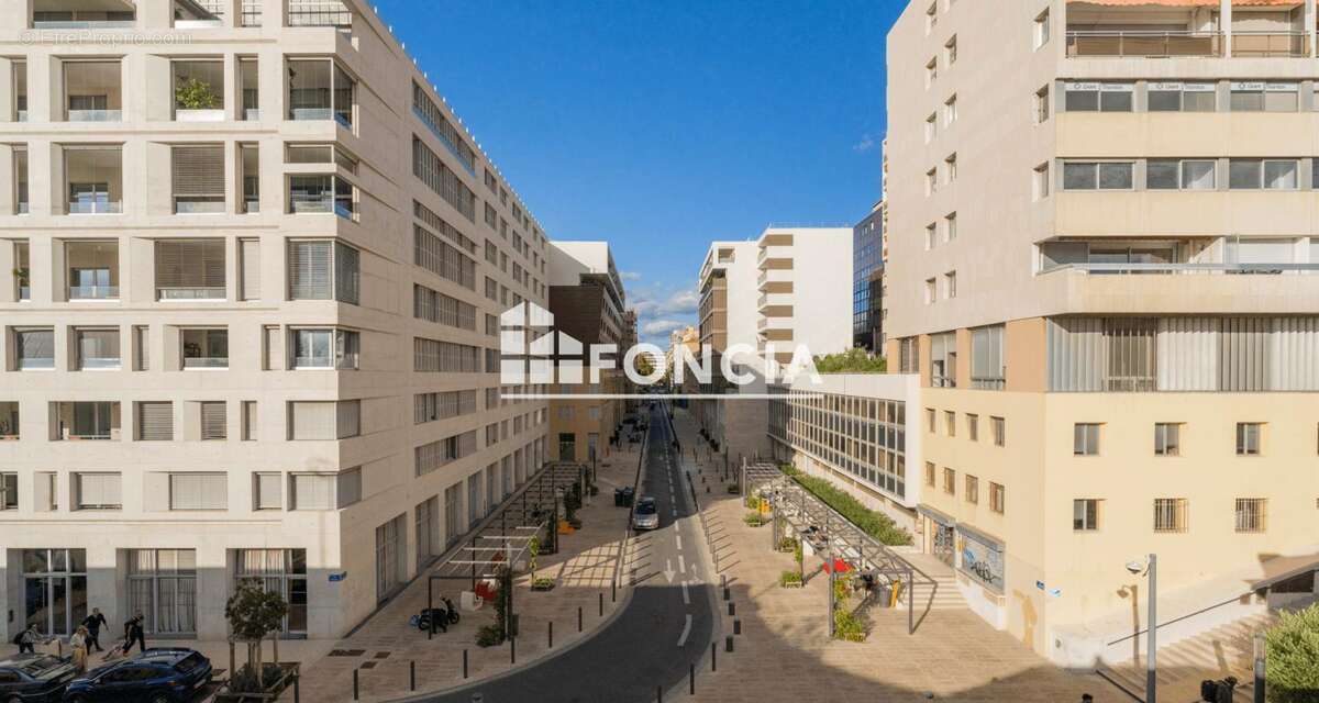 Appartement à MARSEILLE-2E