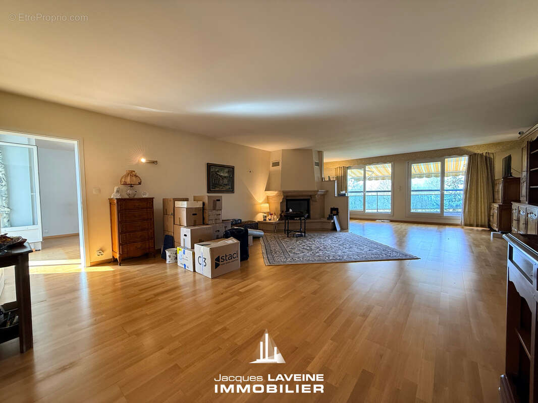 Appartement à SAINT-JULIEN-LES-METZ