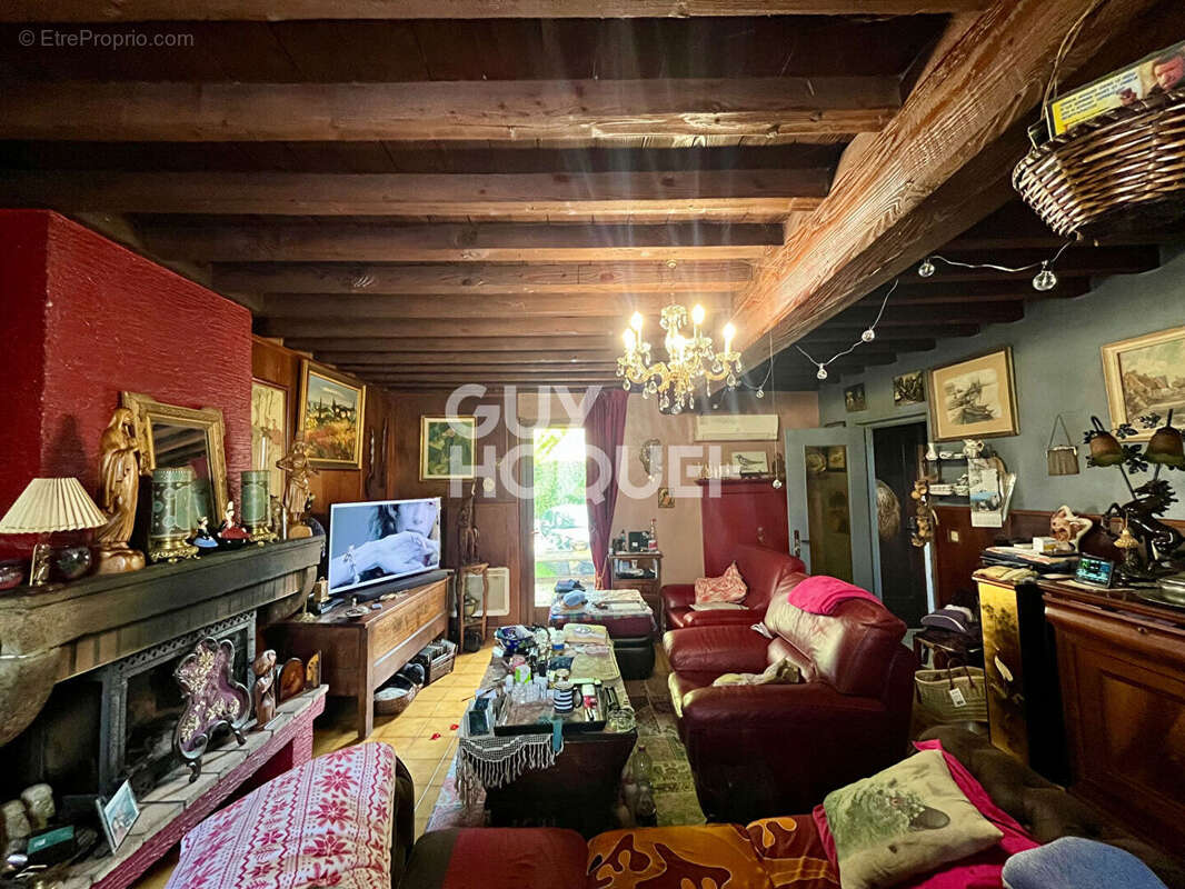 Maison à CHASSE-SUR-RHONE