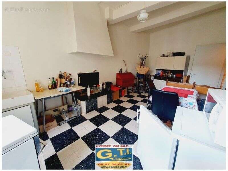 Maison à SAINT-CHINIAN