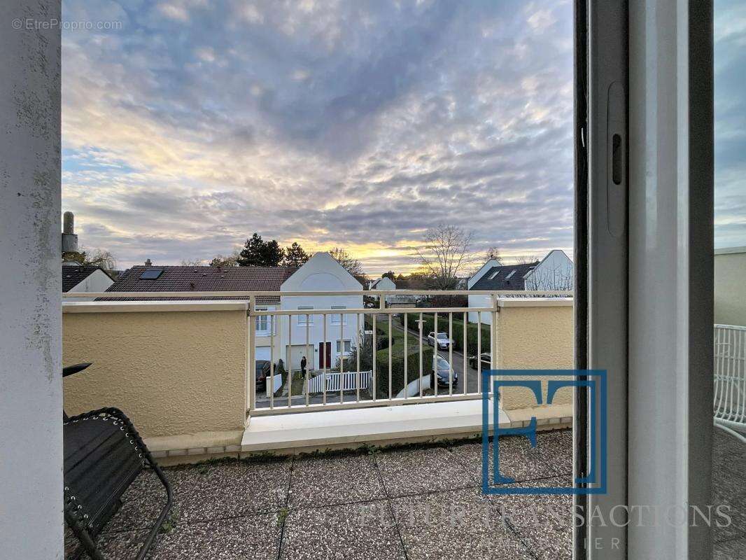 Appartement à MONTIGNY-LE-BRETONNEUX