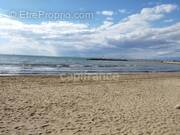 Commerce à LE GRAU-DU-ROI