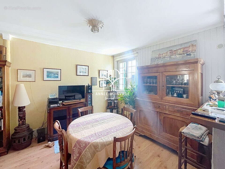 Appartement à TROUVILLE-SUR-MER