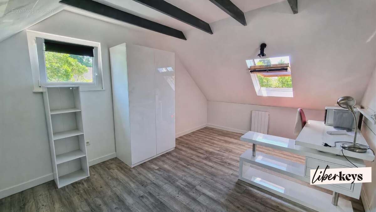 Maison en pierre 4 chambres 137 m² - photo 8