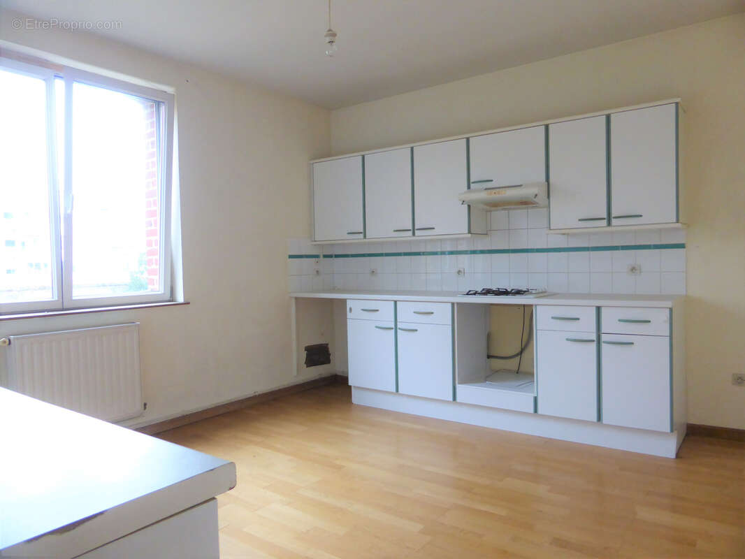 Appartement à HELLEMMES-LILLE