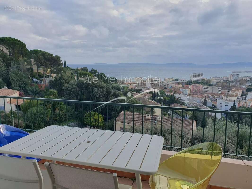 Appartement à LE LAVANDOU