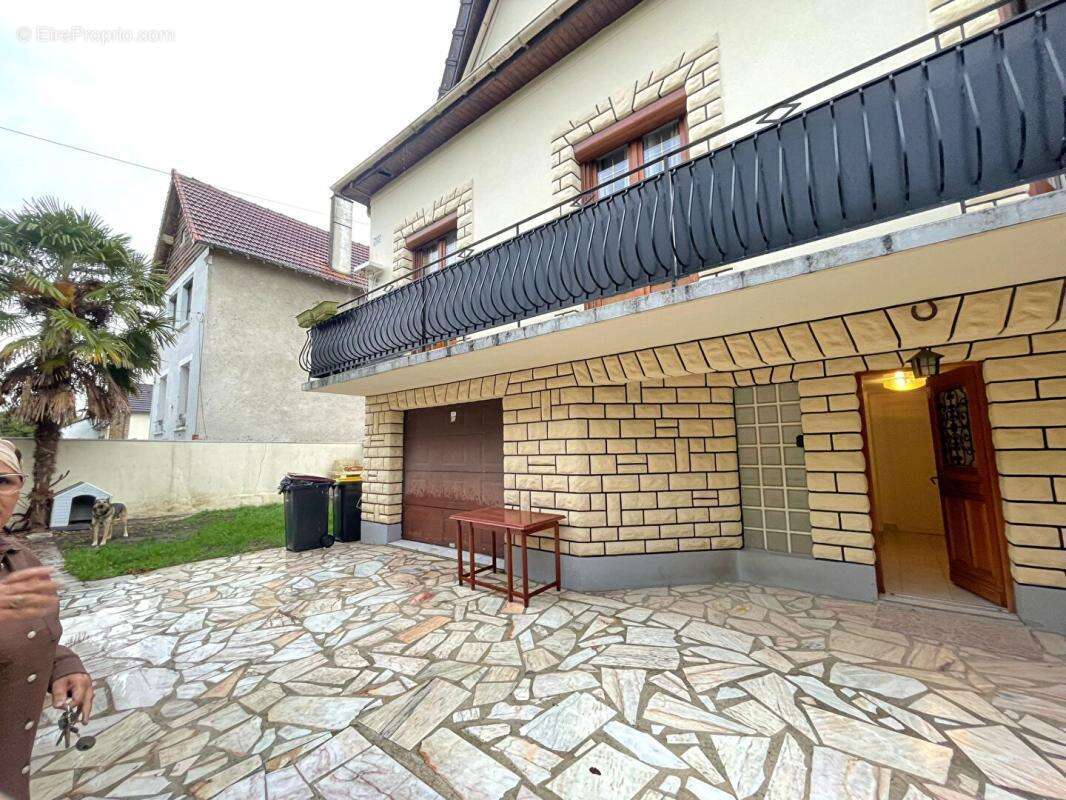 Maison à BONDY