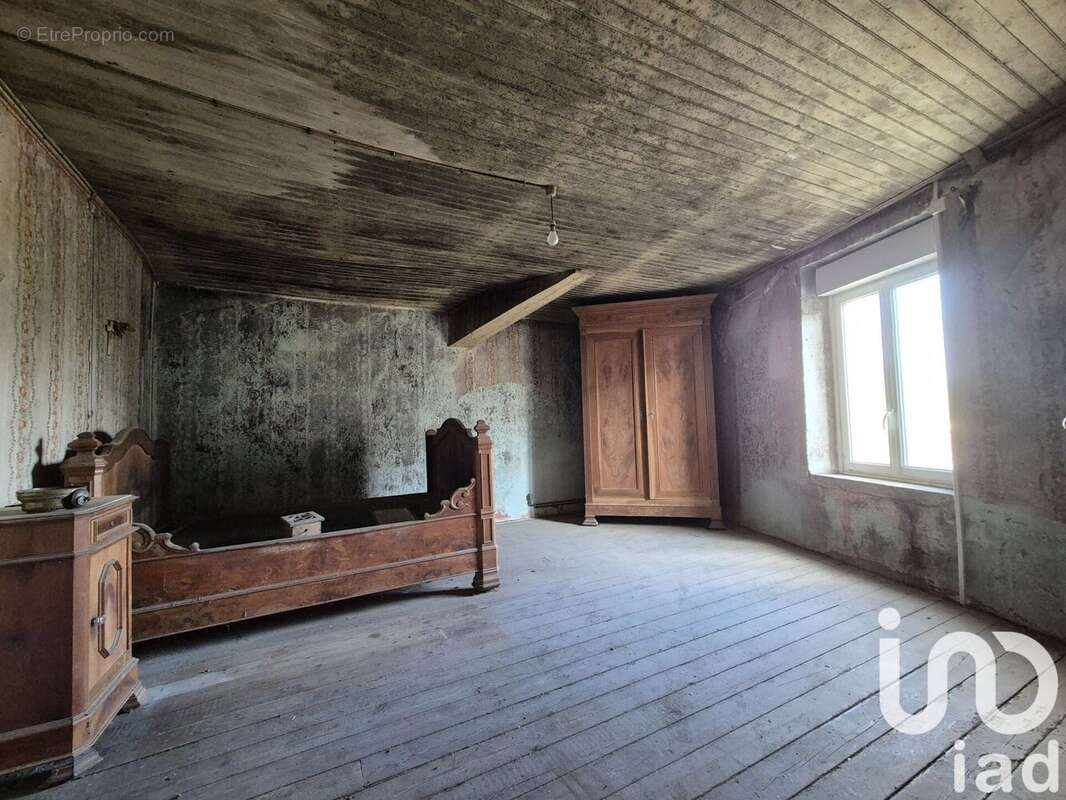 Photo 6 - Maison à PIERREFITTE