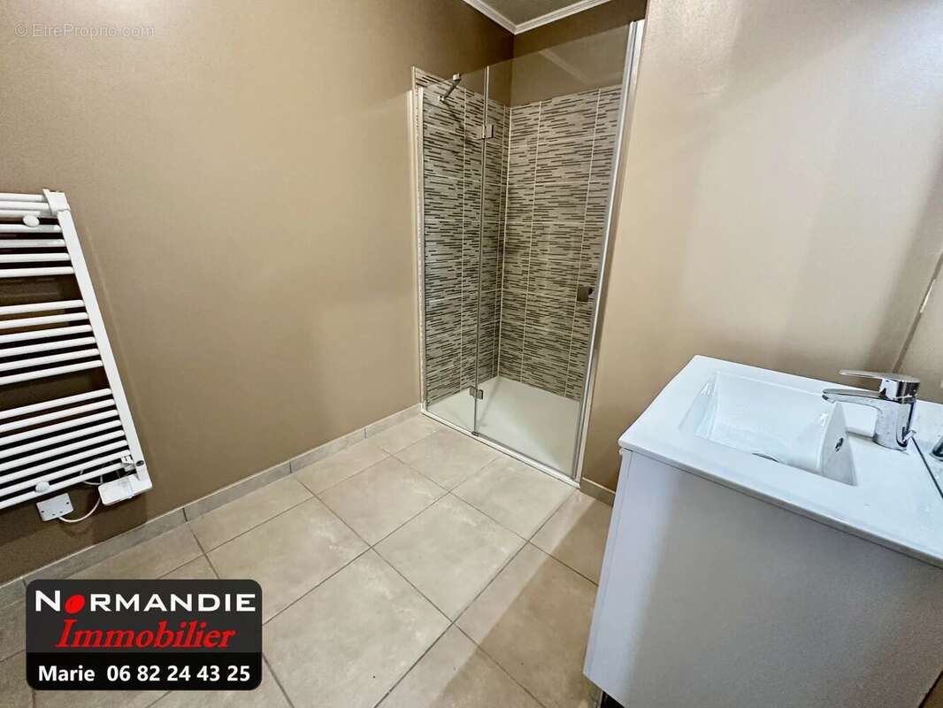 Appartement à LA FRENAYE