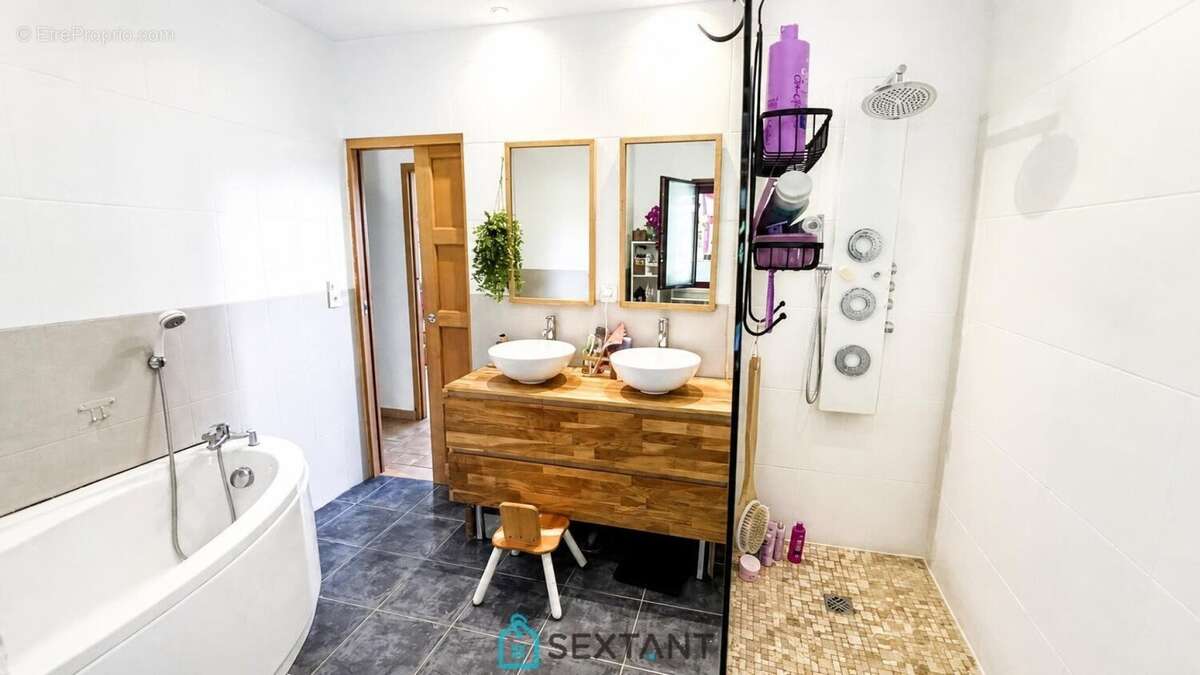 Maison contemporaine de plain-pied  250 m² habitables  terrain de 3 300 m²  dpe b - photo 10