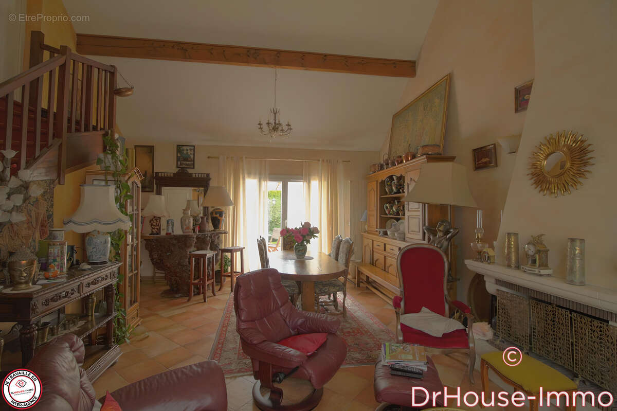 Maison à MONTIGNY-LE-BRETONNEUX