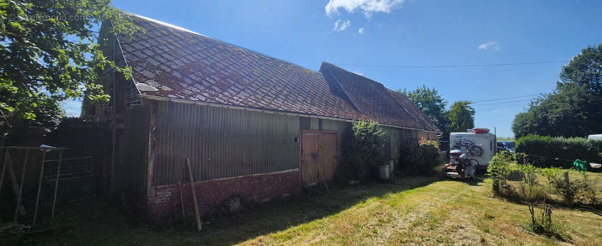 Maison à AVESNES-EN-VAL