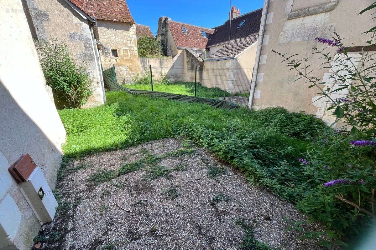 Maison à FERRIERE-LARCON