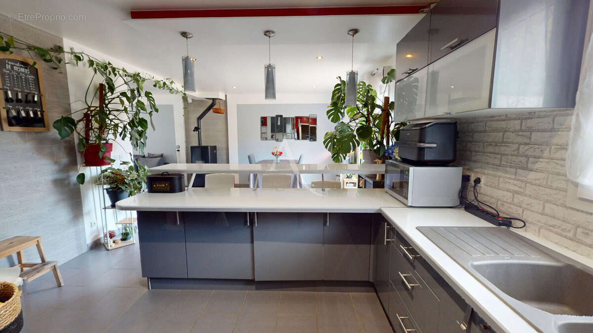 Maison à CHANGIS-SUR-MARNE