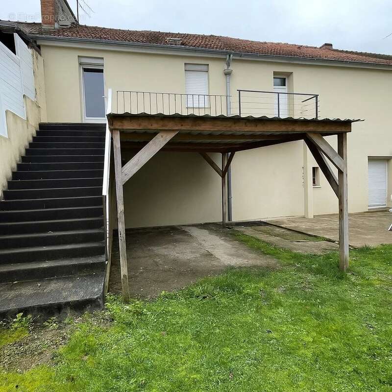 Maison à VILLEFRANCHE-D'ALLIER