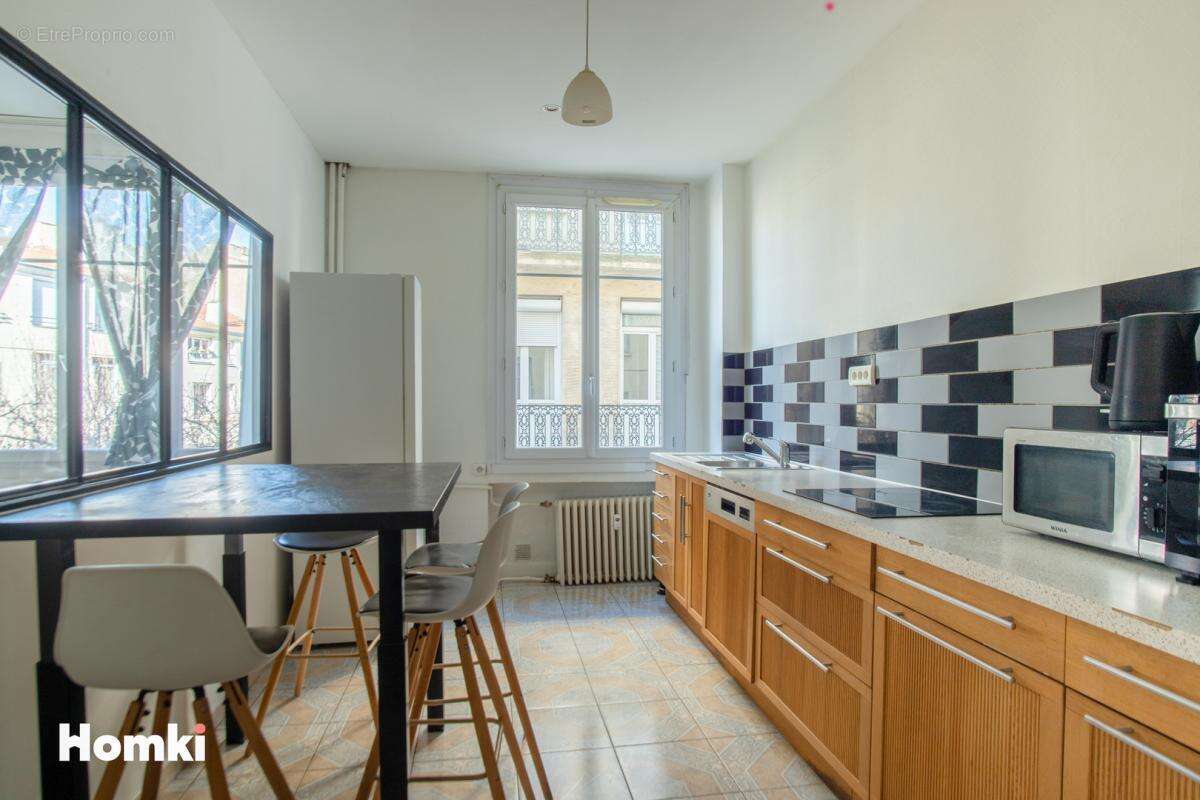 Appartement T4 de 70 m2 à Saint-Étienne 42000, Rue du Grand-Gonnet - photo 6
