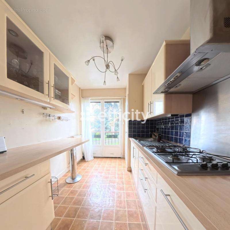 Appartement à CHATENAY-MALABRY