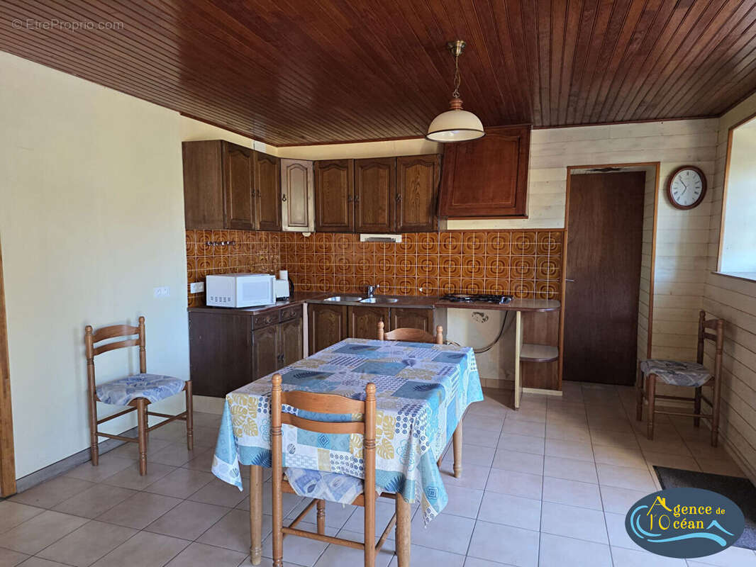 Maison à CAMOEL