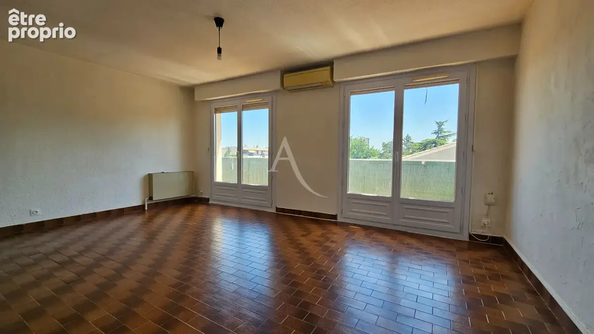 Appartement à NIMES