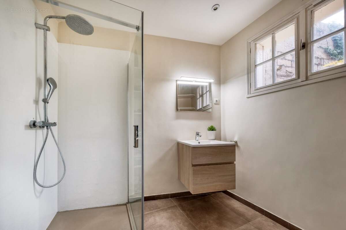 Belle maison meulière 8 pièces à vendre à JUVISY SUR ORGE (Essonne) à 20 km de Paris dans un quartier prisé ! - photo 18