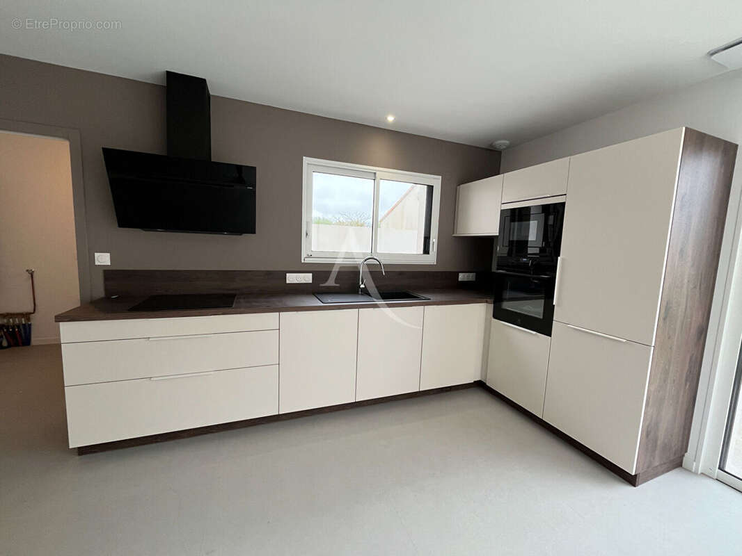 Maison à LA CHAPELLE-ACHARD