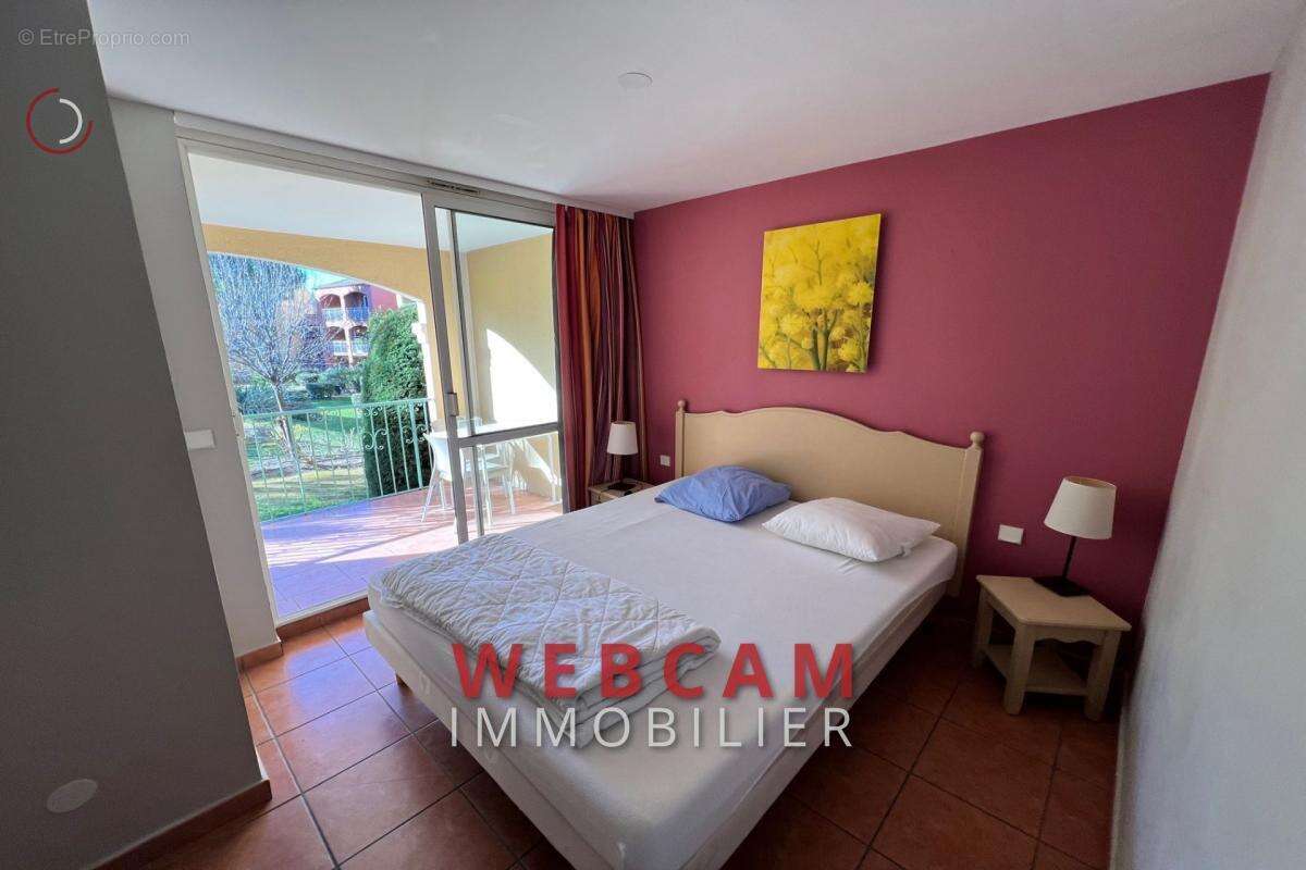 Appartement à MANDELIEU-LA-NAPOULE