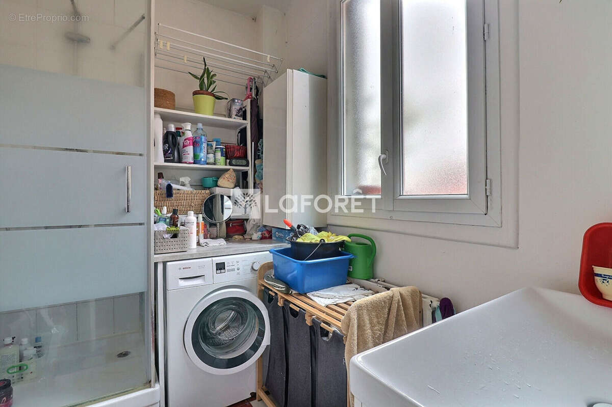 Appartement Saint Ouen Sur Seine 5 pièce(s) 76m2 - photo 9