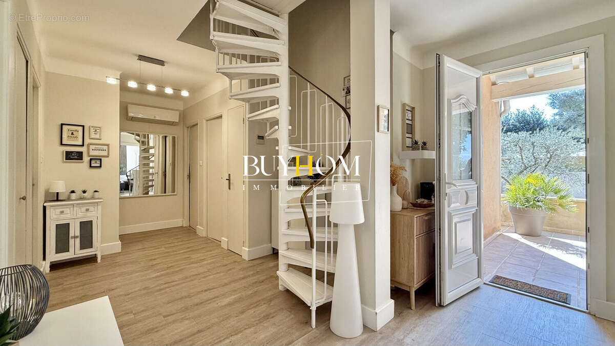 Maison à BEDARRIDES