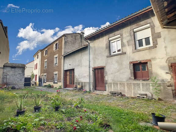 Maison à CEBAZAT