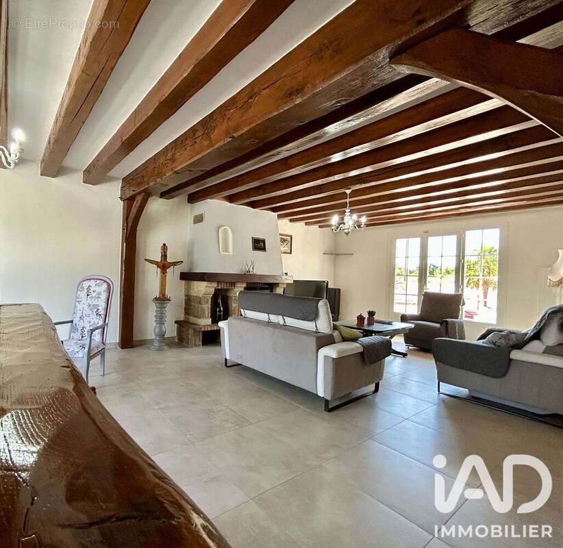 Photo 3 - Maison à SAINT-PRYVE-SAINT-MESMIN