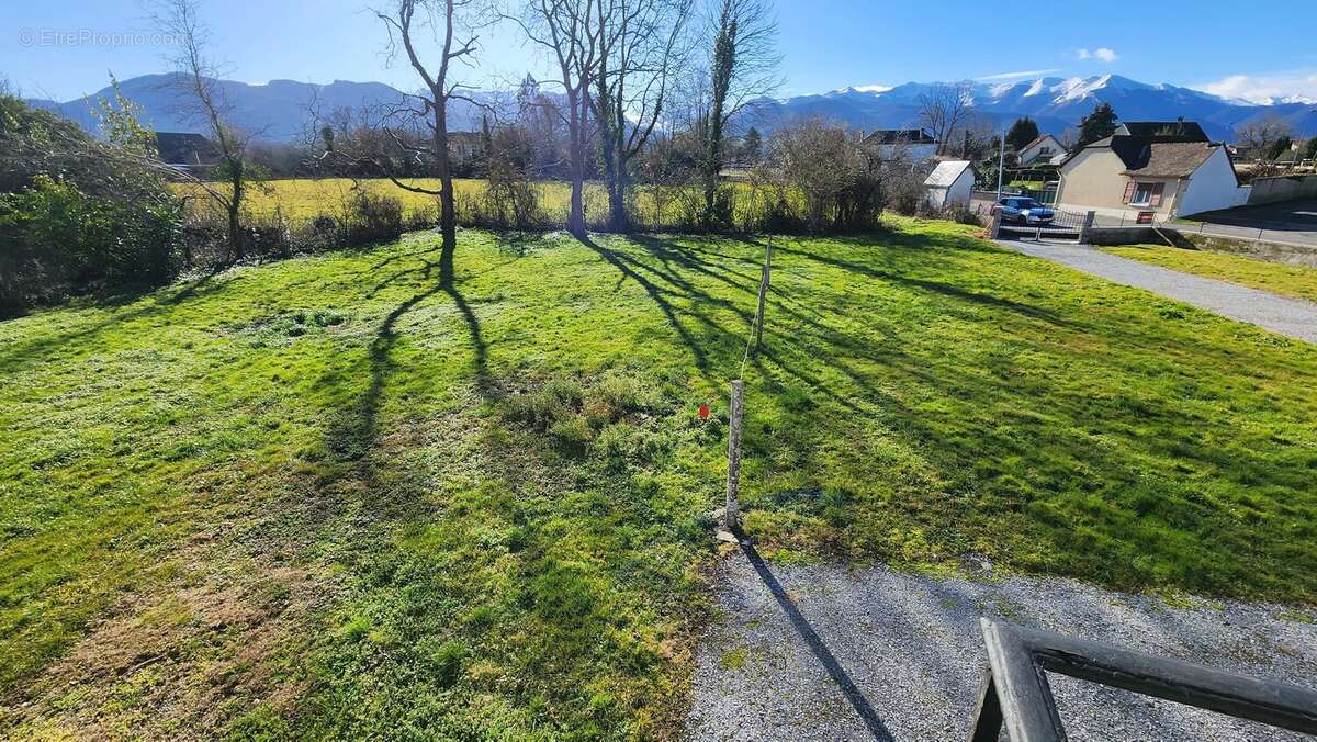 Appartement à ASSON
