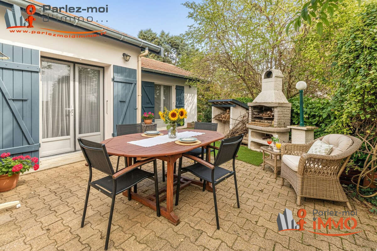 Maison à PONTCHARRA-SUR-TURDINE