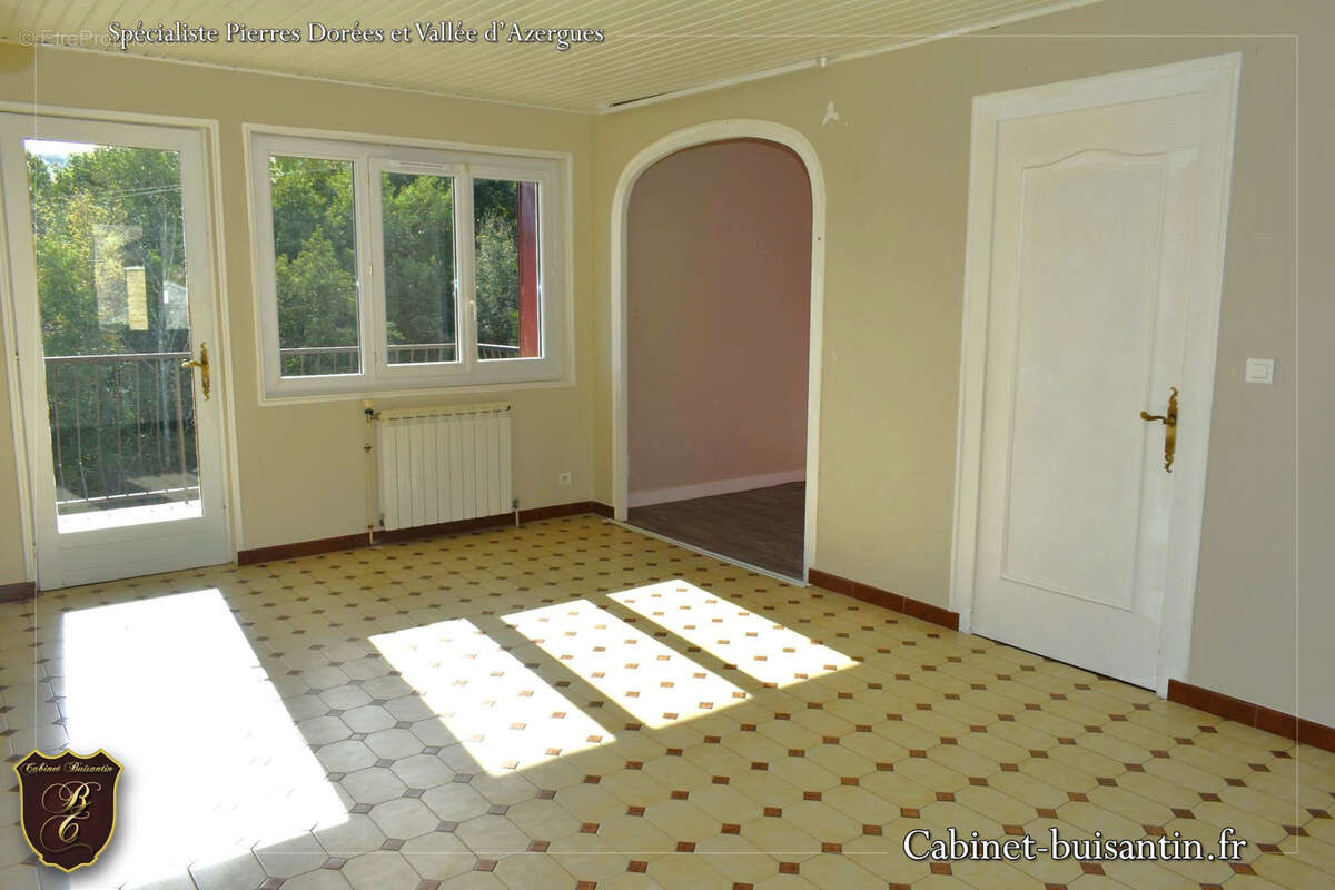 Maison à LE BOIS-D'OINGT