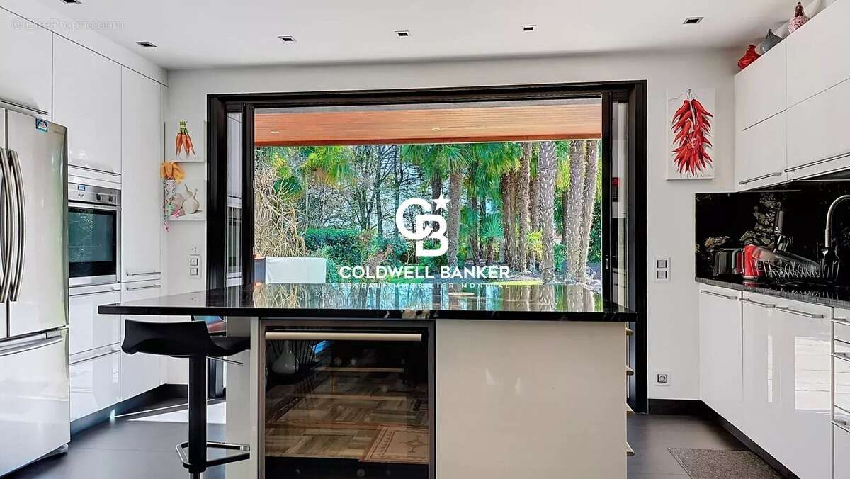 Maison à LES HERBIERS